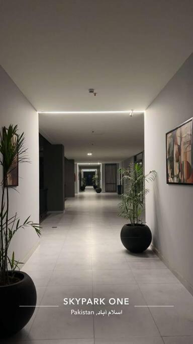2 Bhk Apartment In Skypark Islamabad Exterior foto